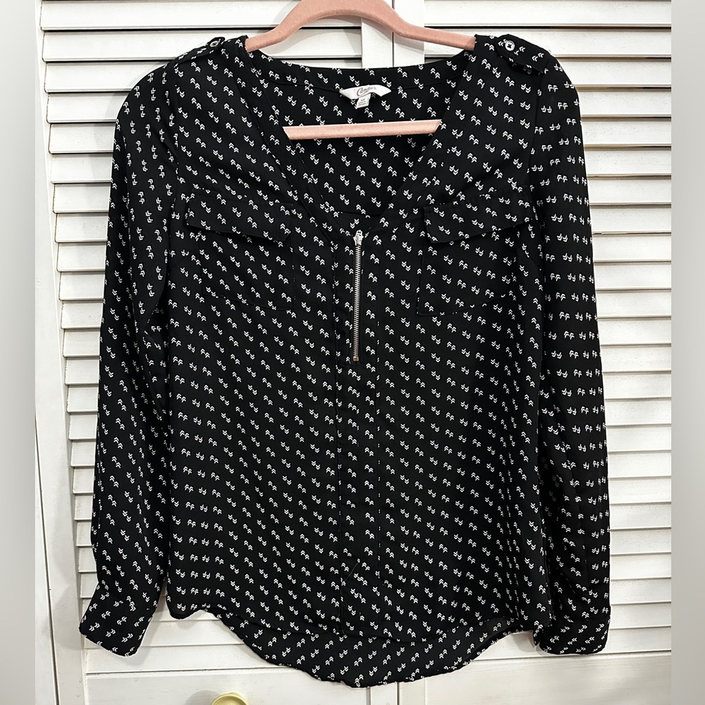 Candie's Black and White Blouse with Zipper Detail